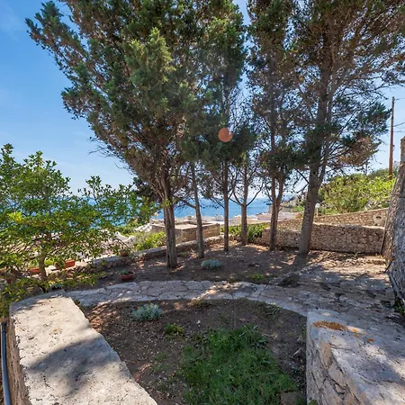 Fronte Mare Nel Salento * Castro (Lecce)