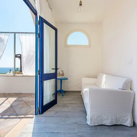 Fronte Mare Nel Salento Castro (Lecce)